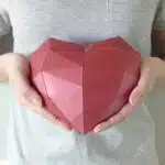 Papercraft cuore rosso in origami 3D
