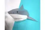 Papercraft de tubarão em origami 3D