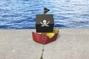 Children's pirate ship model