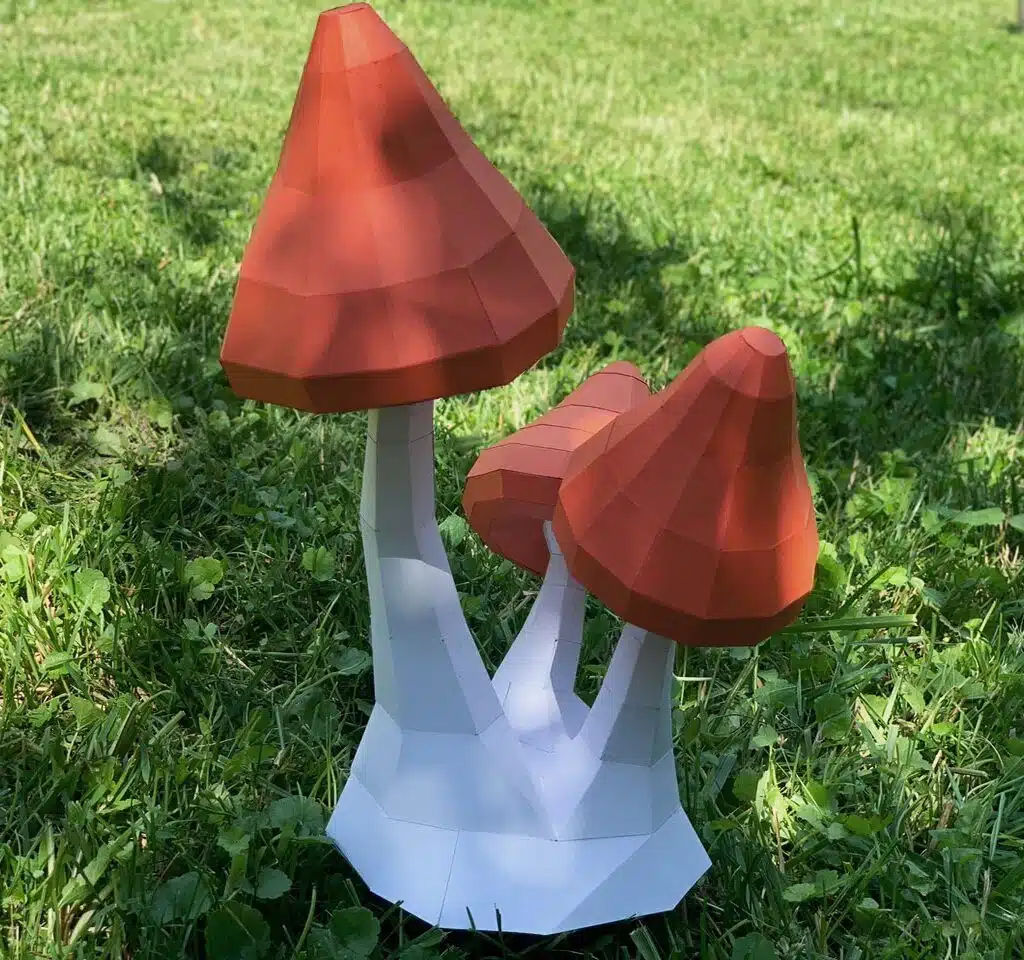 Papercraft de cogumelos vermelhos em origami 3D