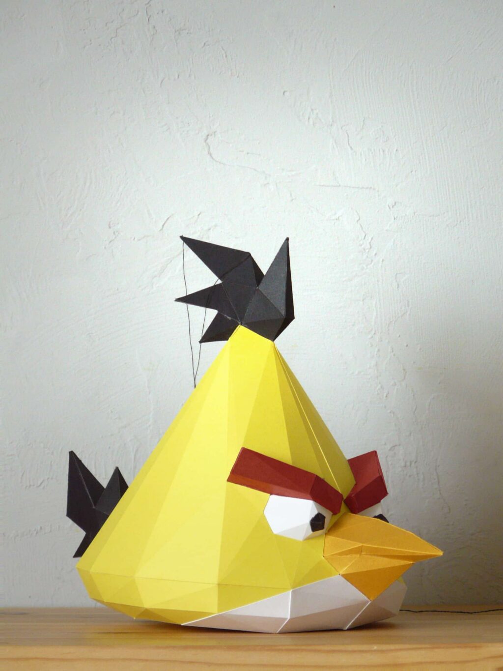 Papercraft do Angry Bird Chuck em origami 3D