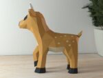 Papercraft di piccolo cervo cartoon in origami 3D