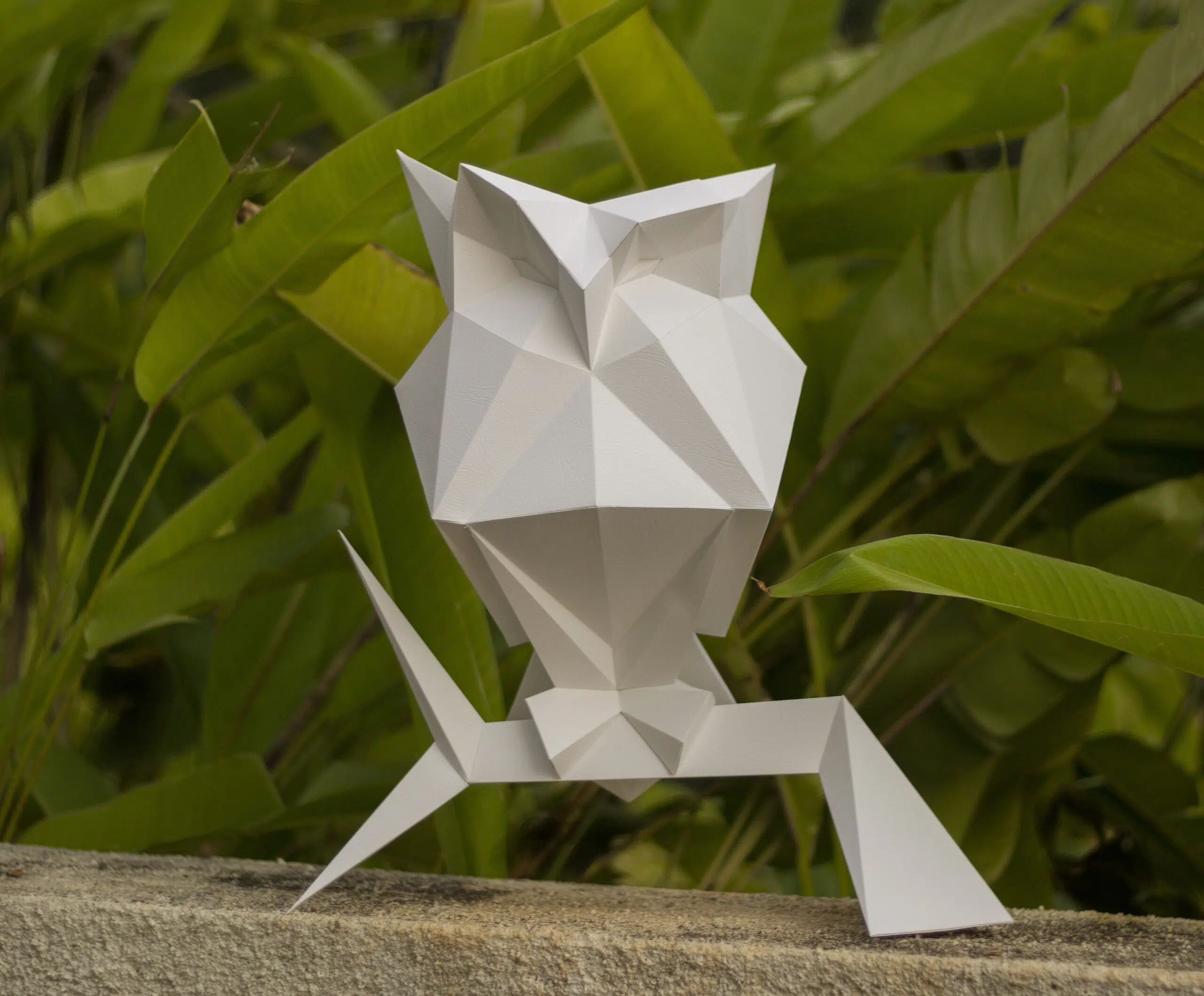Uil in papercraft 3D met hoed - decoratieve sculptuur, weergave 6