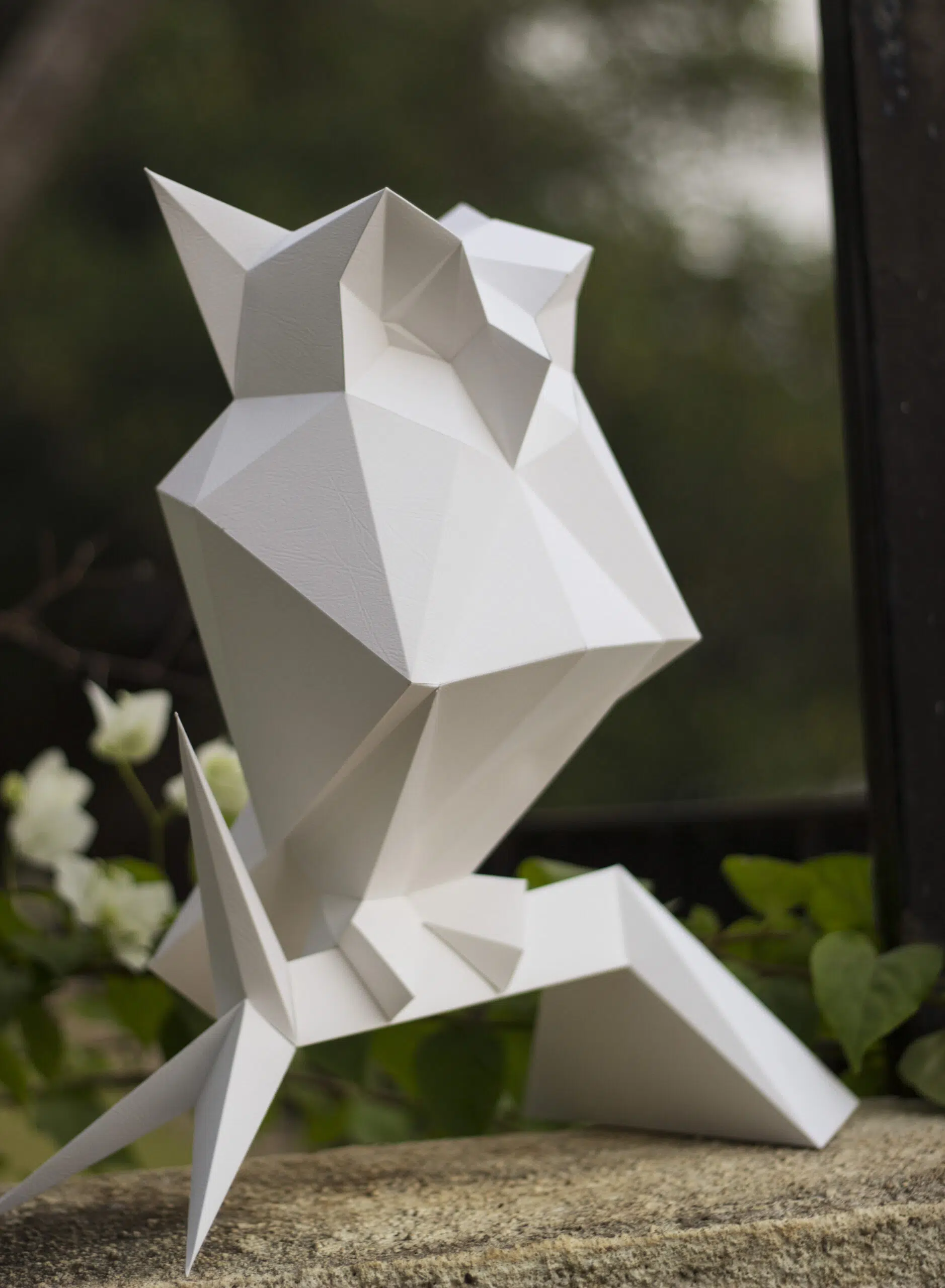 Uil in papercraft 3D met hoed - decoratieve sculptuur, weergave 5