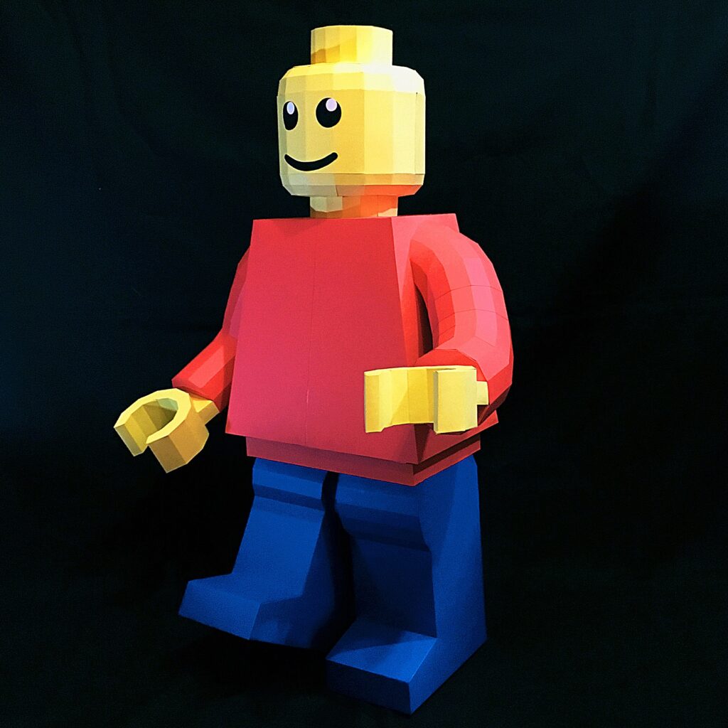 Papercraft Legoman in 3D origami