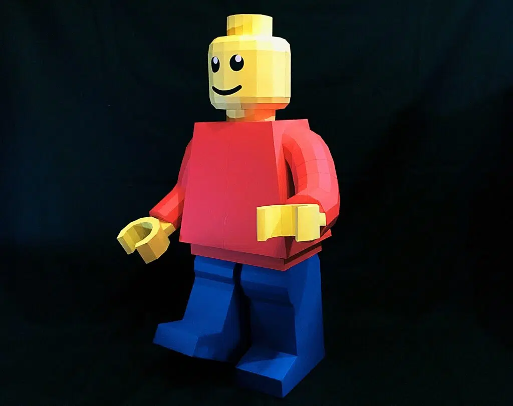 Papercraft di Legoman in origami 3D