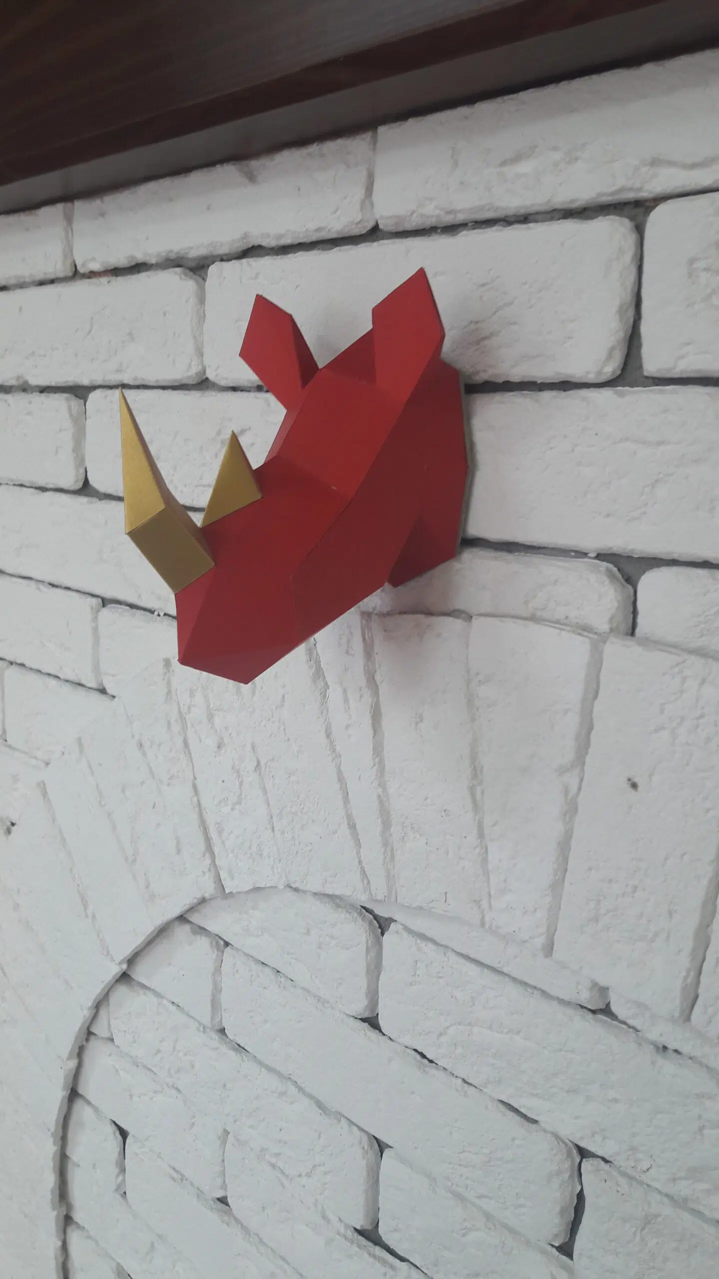 Klein neushoorntrofee in papercraft 3D - kindermodel, weergave 9