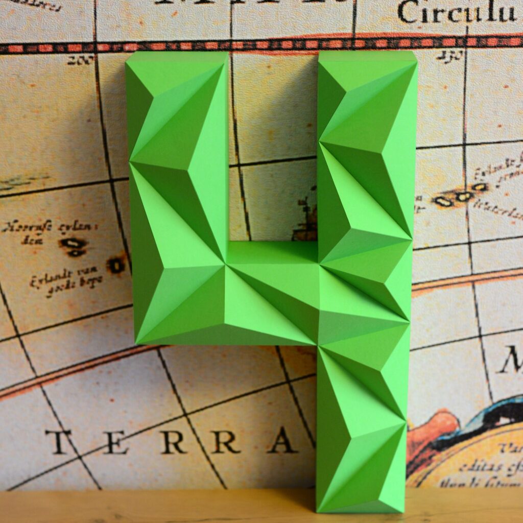 Papercraft number 4 in origami