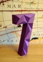 Chiffre 7 en papercraft 3D - modèle PDF à imprimer pour anniversaire et décoration