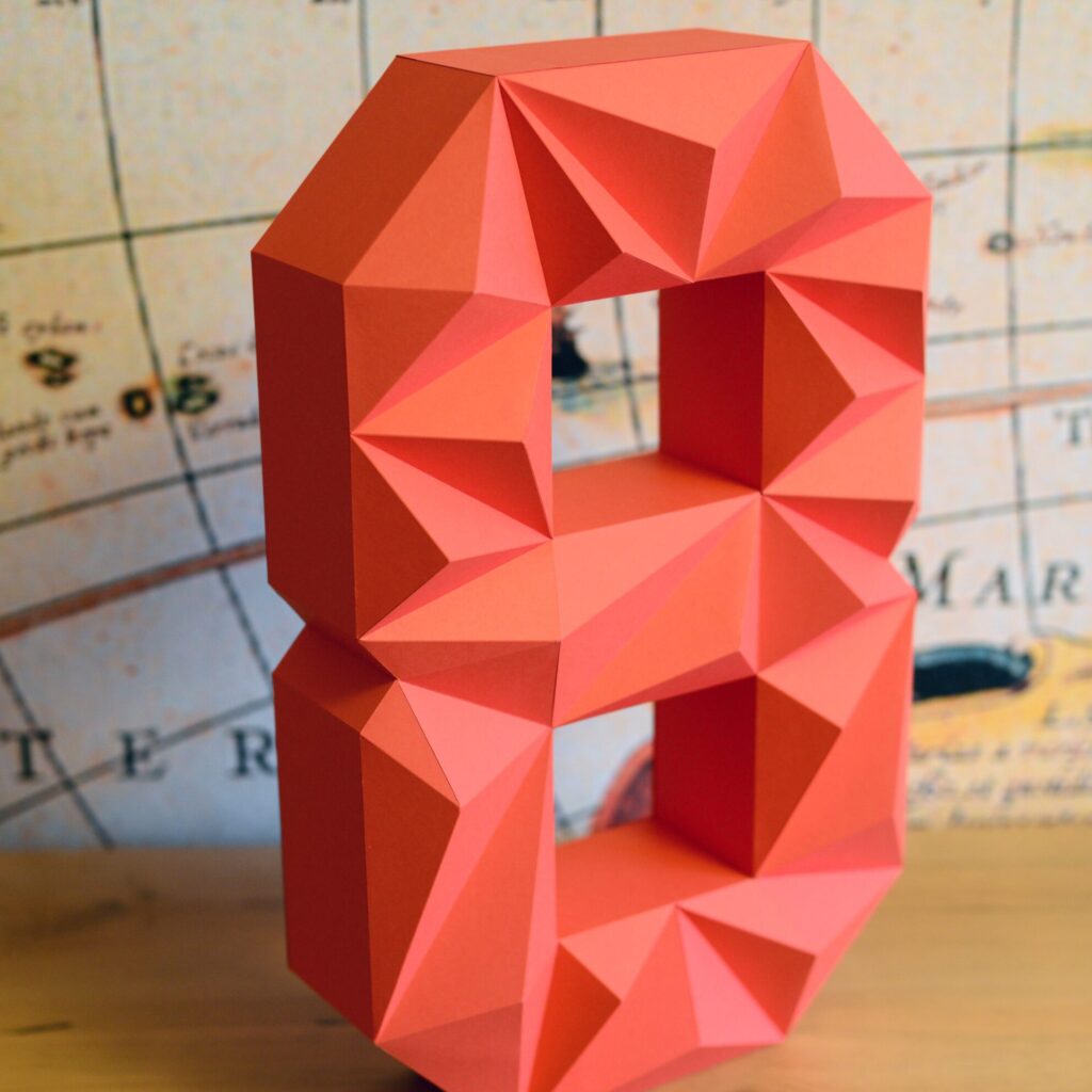 Chiffre 8 en papercraft 3D – modèle PDF à imprimer pour anniversaire et décoration Chiffre 8 en papercraft 3D – modèle PDF à imprimer pour anniversaire et décoration