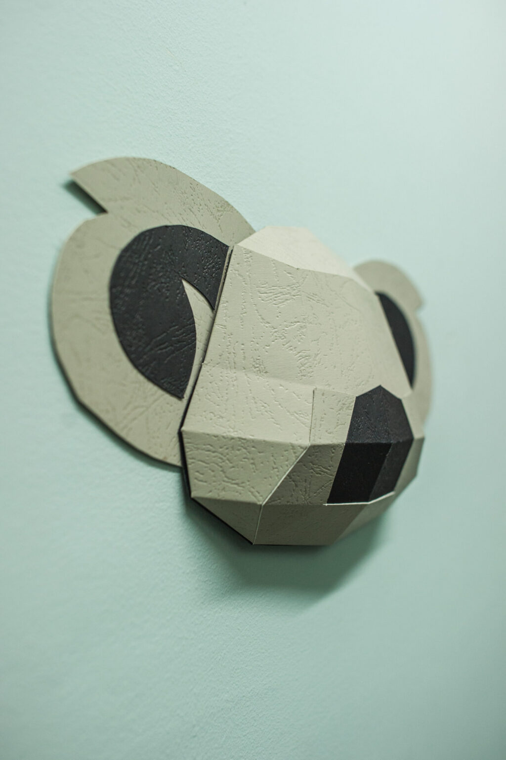 Piccolo koala in papercraft 3D – modello PDF da stampare per bambini