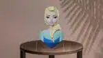 Elsa van Frozen in papercraft 3D, weergave 5