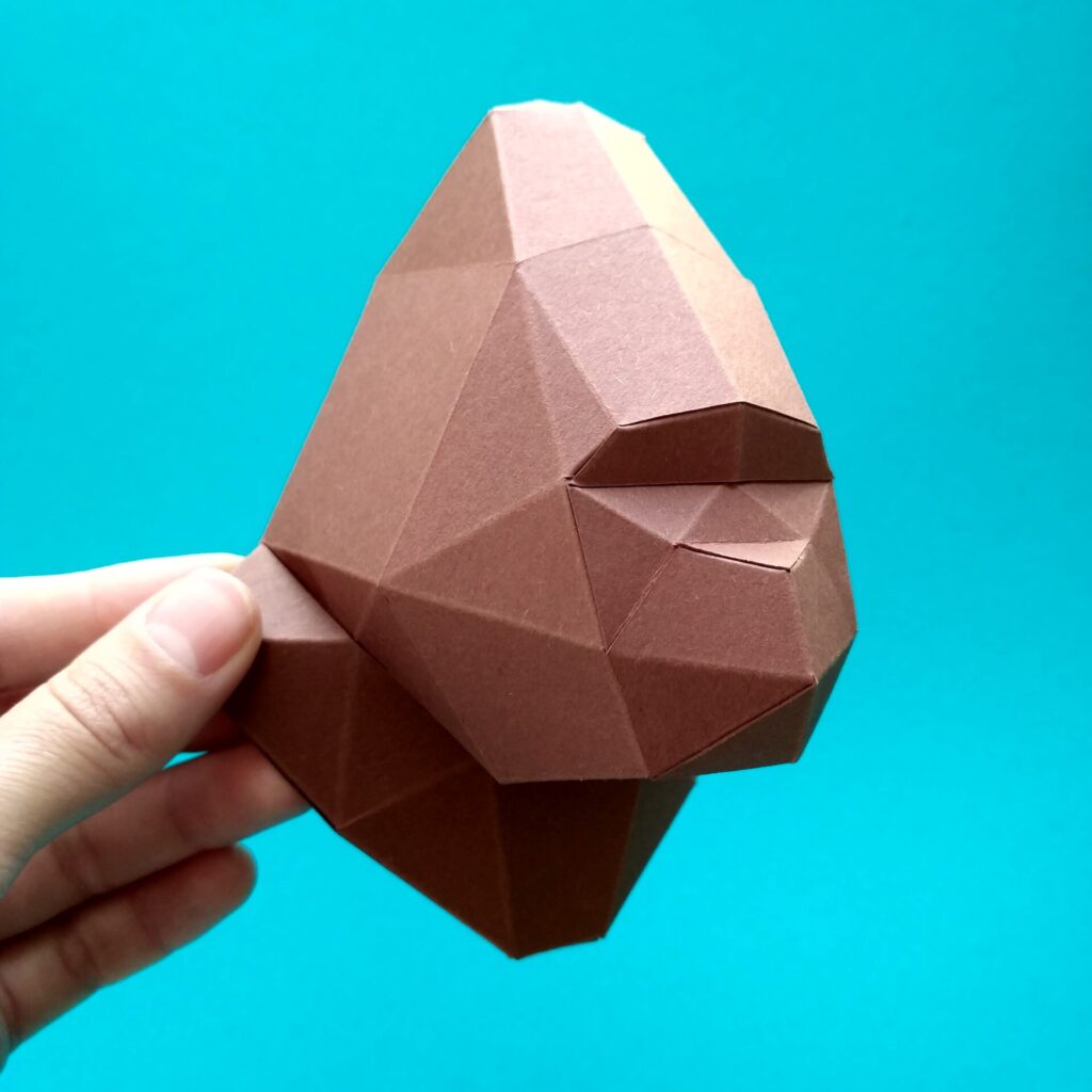 Papercraft gorilla head in 3D origami