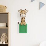 Papercraft giraffe photo frame in 3D origami