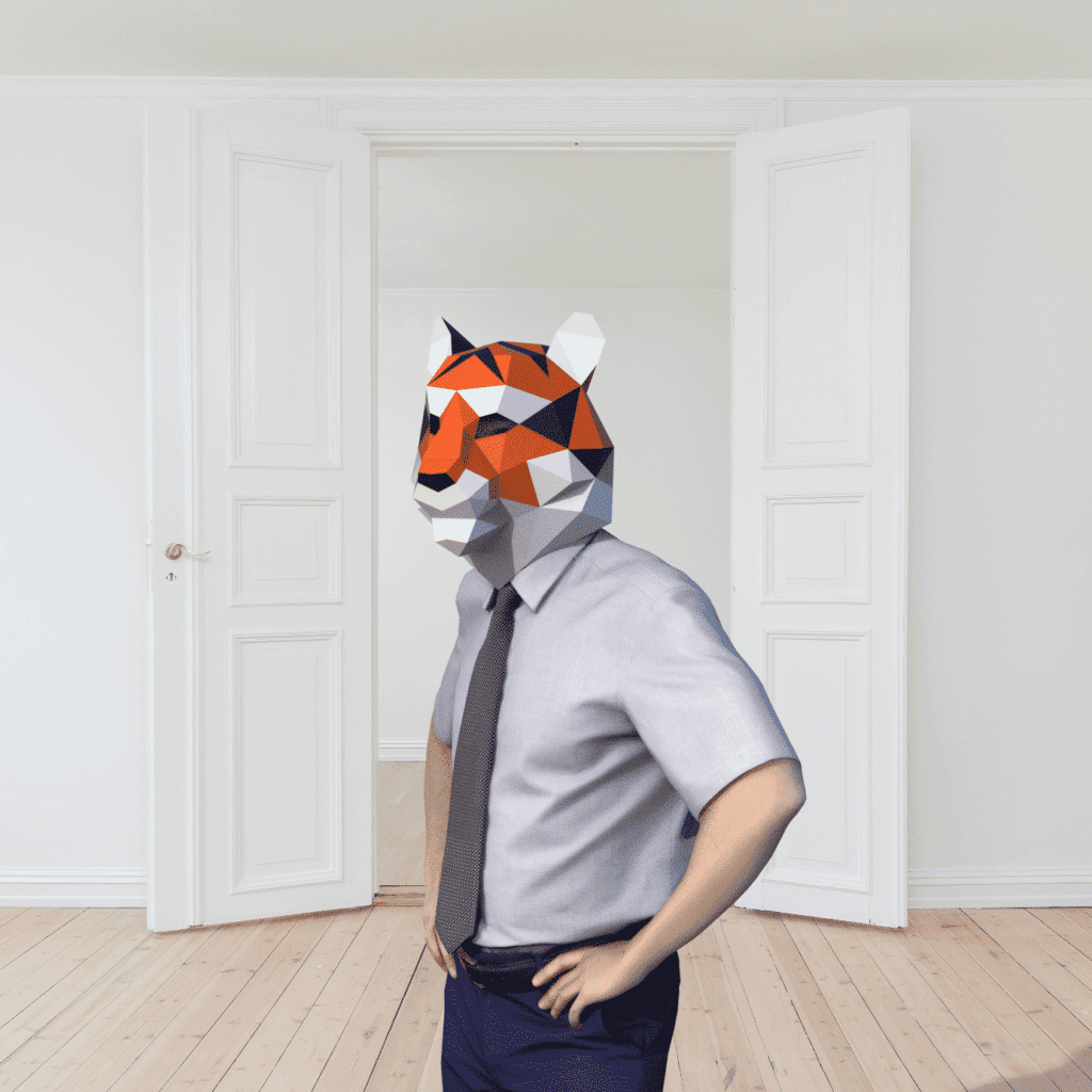 Papercraft 3D tiger mask