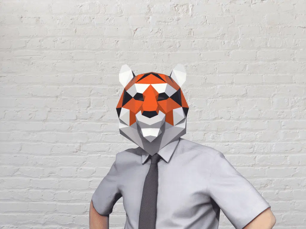 Tijgermasker in oranje papercraft 3D, weergave 3