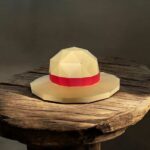 Luffy's hat from One Piece in 3D papercraft