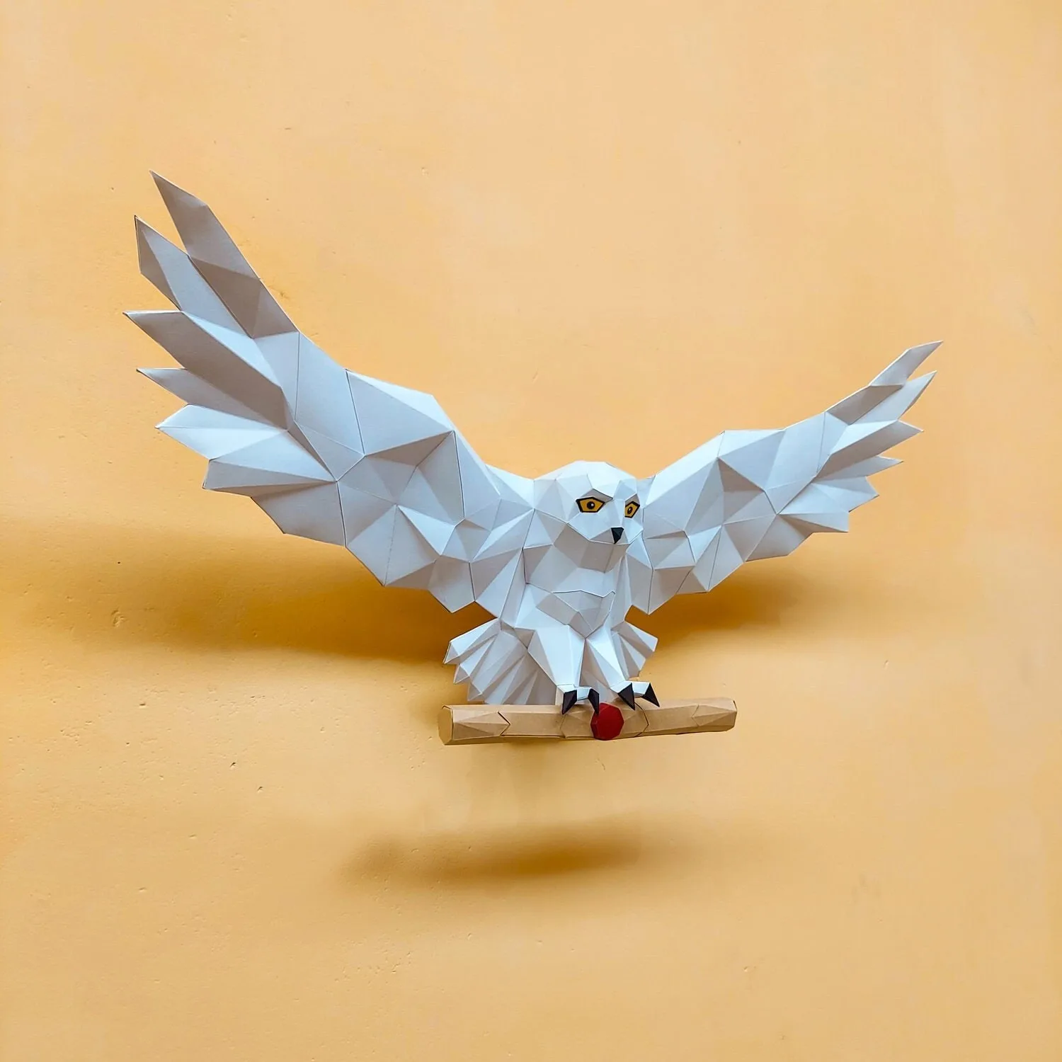 Chouette Hedwige papercraft, ailes déployées