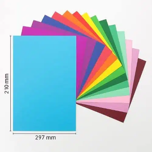 Set farbiger Blätter mit gedrucktem Muster, Papercraft 3D