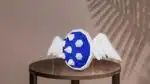 Blauwe schild van Mario in 3D papercraft origami, weergave 4