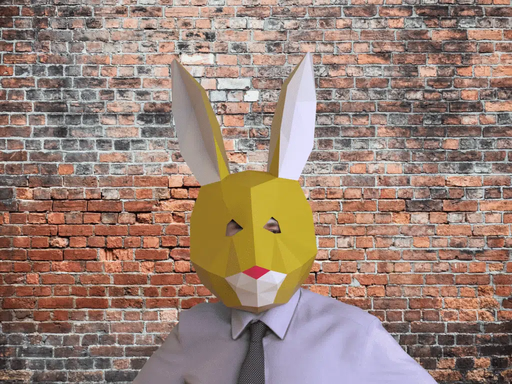 Masker van konijn met rode neus in 3D-papercraft, weergave 2