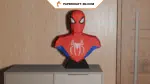 Papercraft de busto do Homem-Aranha em origami 3D