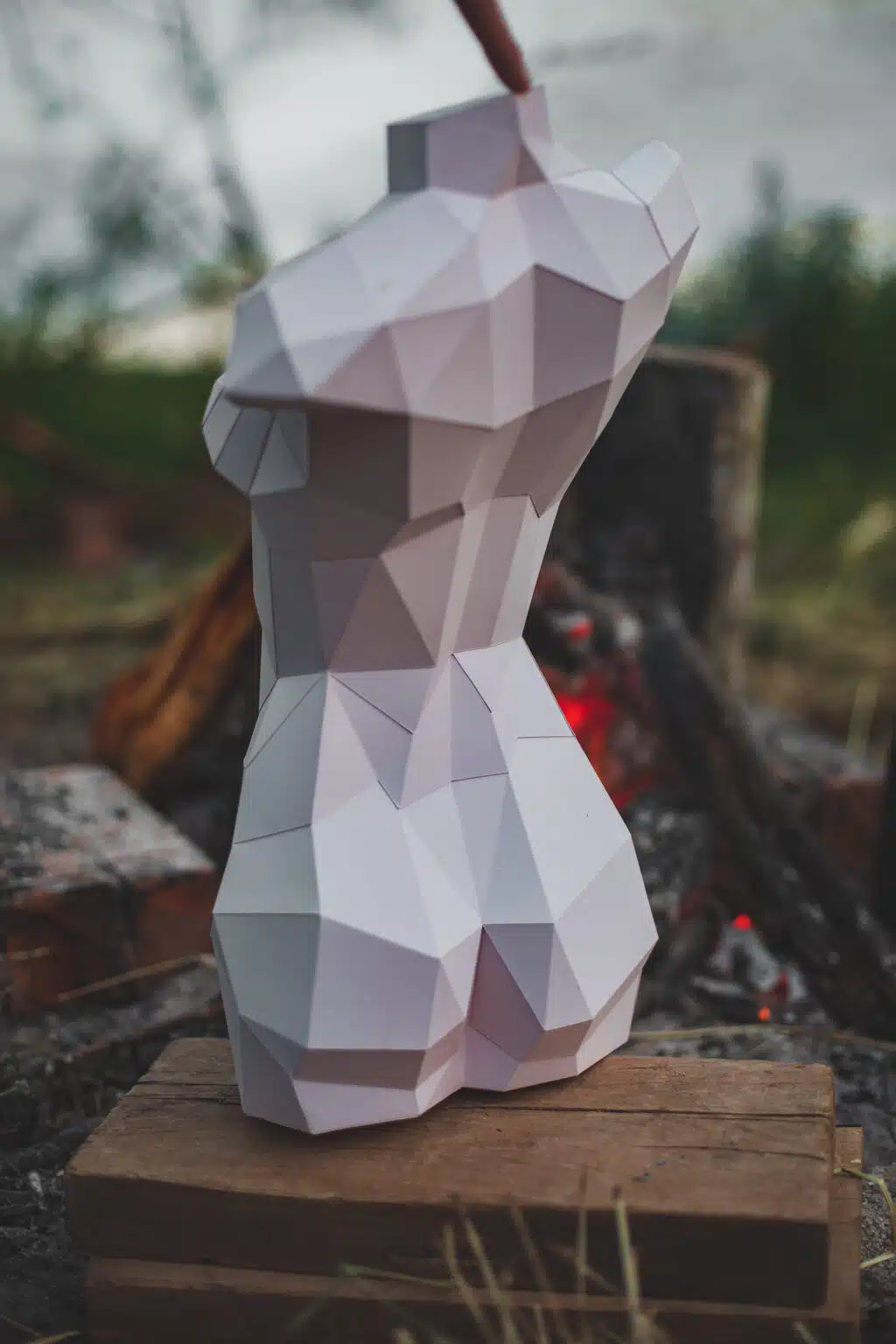 Papercraft de buste de femme en origami 3D
