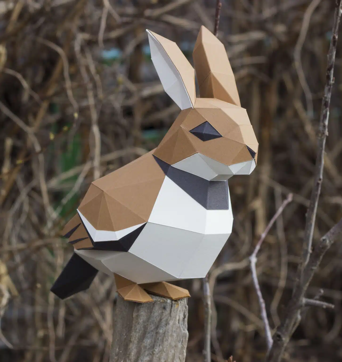 Papercraft of sparrow and rabbit in 3D origami