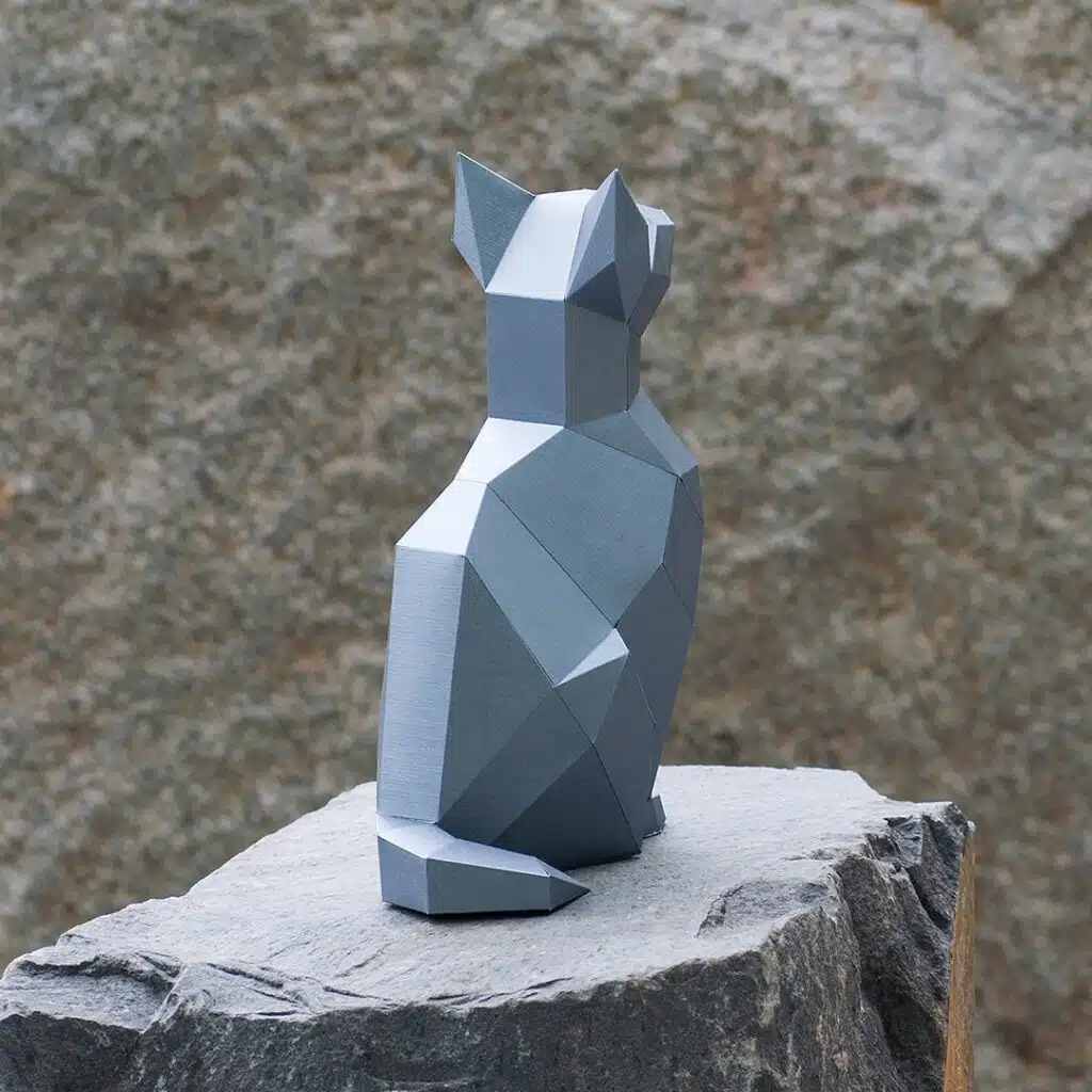 Zittende kat in 3D-origami papercraft, weergave 2