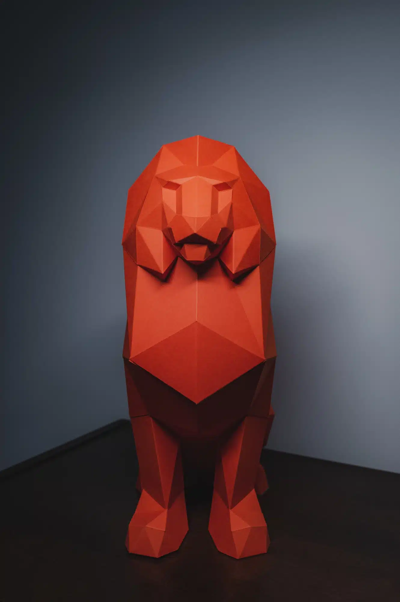 Zittende papieren leeuw in 3D origami, weergave 7