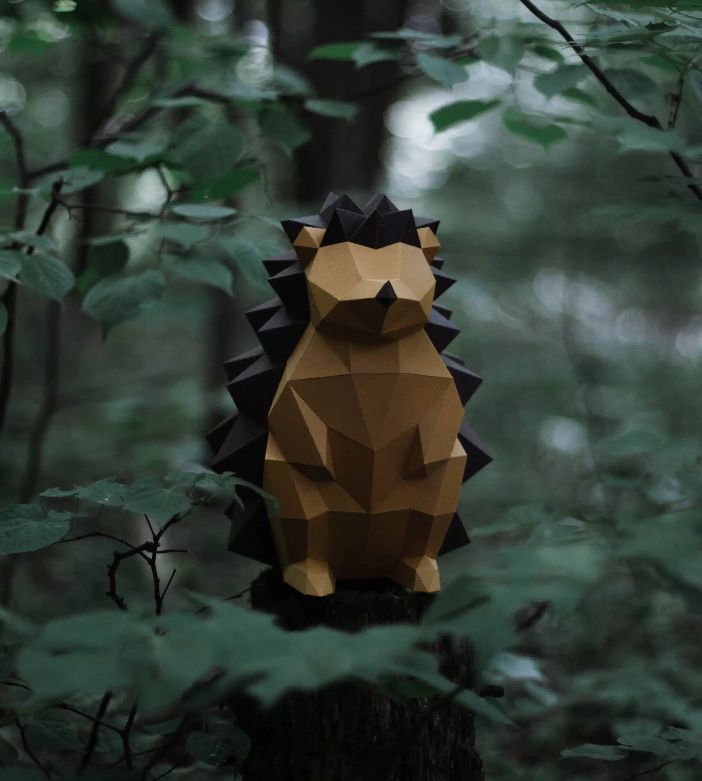 Bruine egel papercraft 3D origami, weergave 8