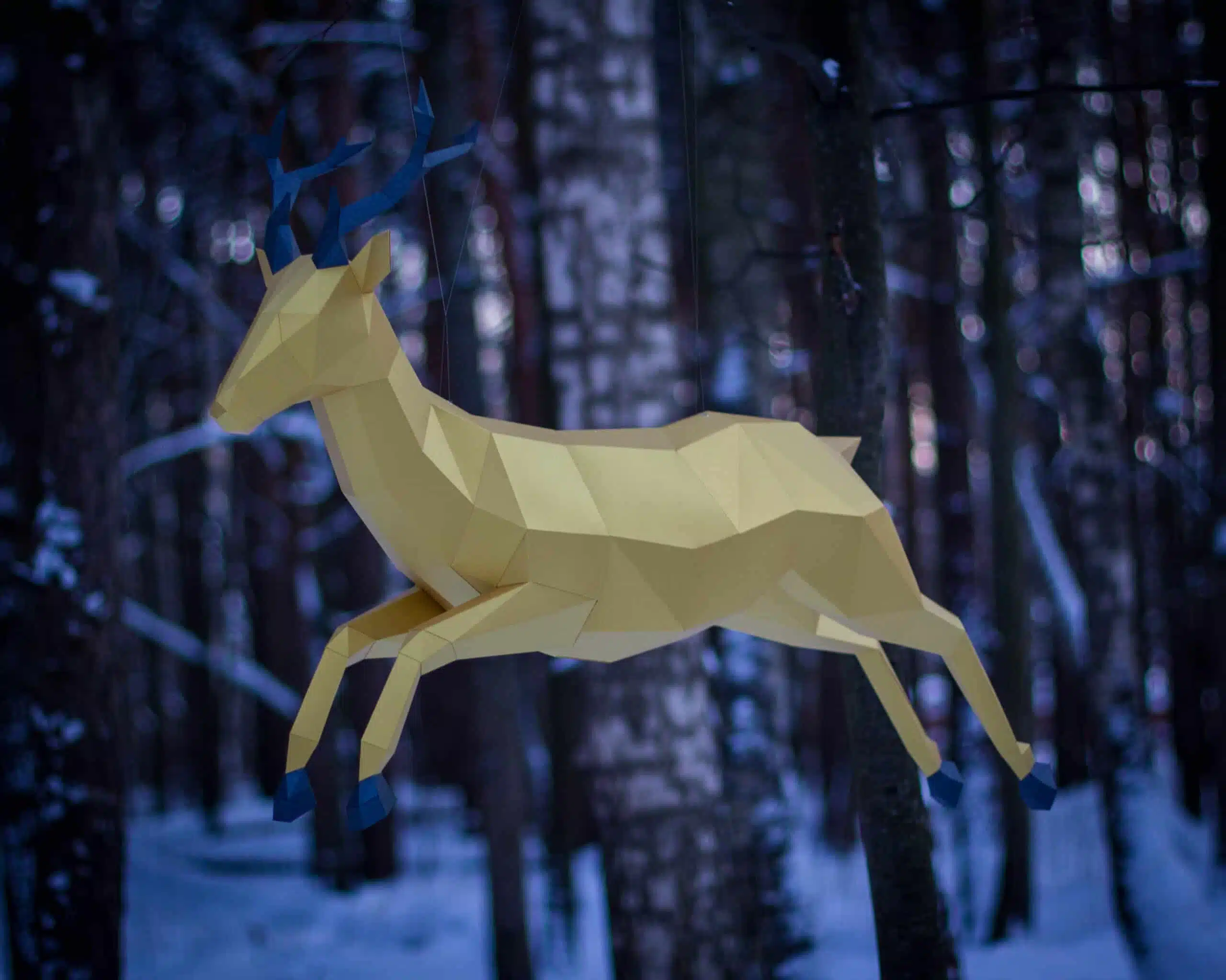 Papercraft de cerf volant en origami 3D, vue 7
