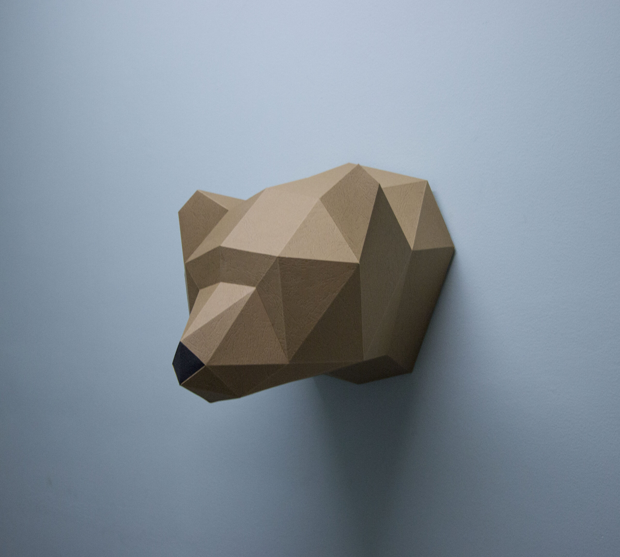 Papercraft de cabeza de trofeo de oso en origami 3D Papercraft de cabeza de trofeo de oso en origami 3D