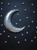3D-Origami-Papercraft Mond als Wanddekoration