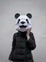 Papercraft cabeça de panda de parede com boca aberta em origami 3D