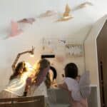 Papercraft flying birds in 3D origami