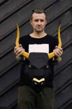 3D Origami Bull Papercraft on Shield