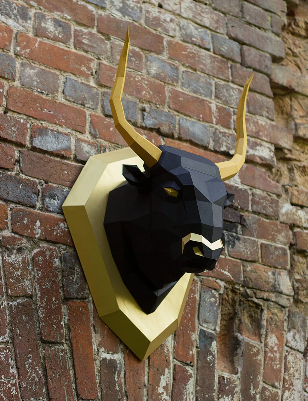 3D Origami Bull Papercraft on Shield