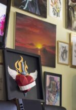 Papercraft de coeur tatoué en cadre en origami 3D