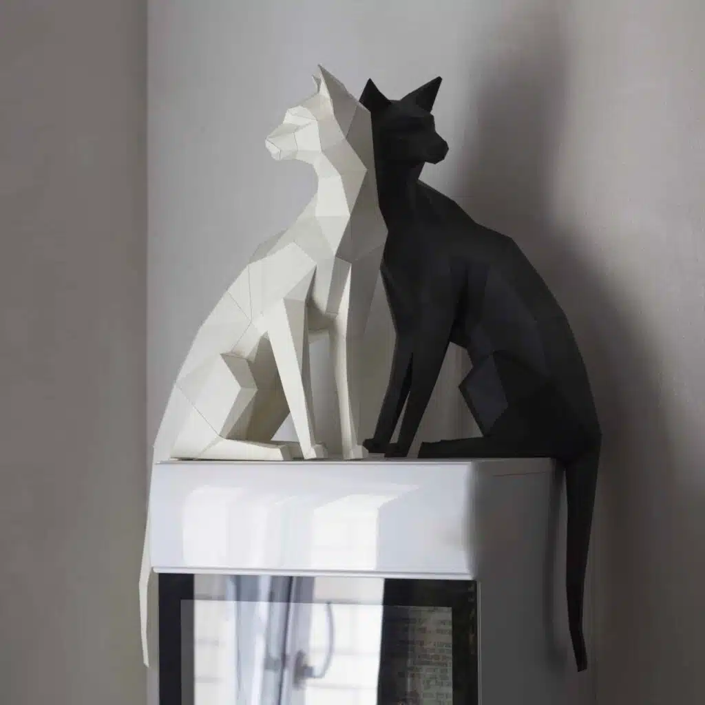 Papercraft de gato oriental en origami 3D