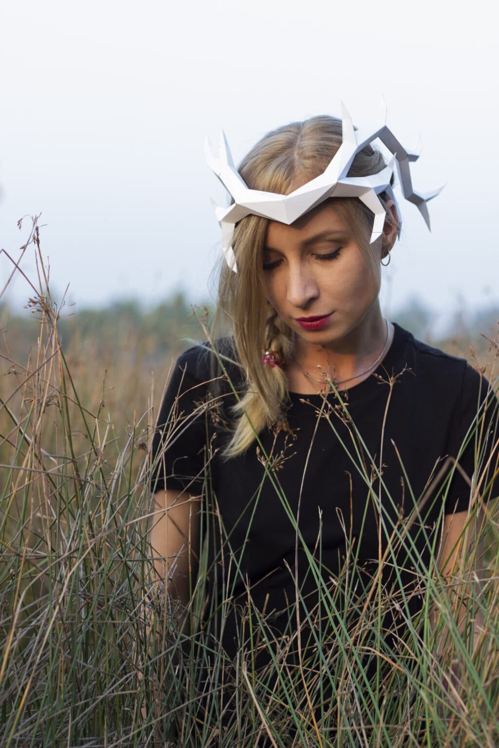 Papercraft deer antler crown in origami 3D