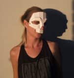 Papercraft de máscara de calavera en origami 3D