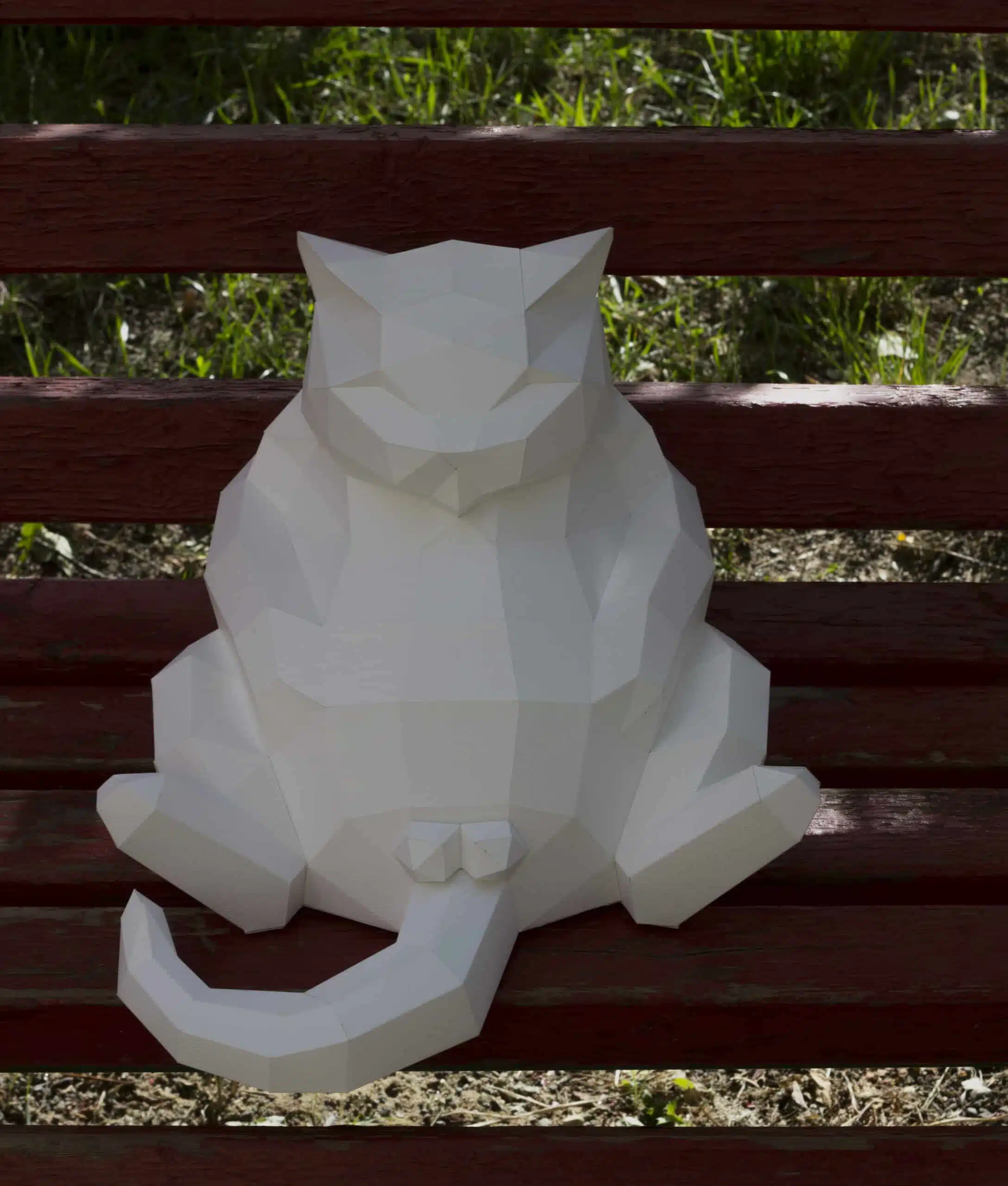 Papercraft de chat gros en origami 3D, vue 5
