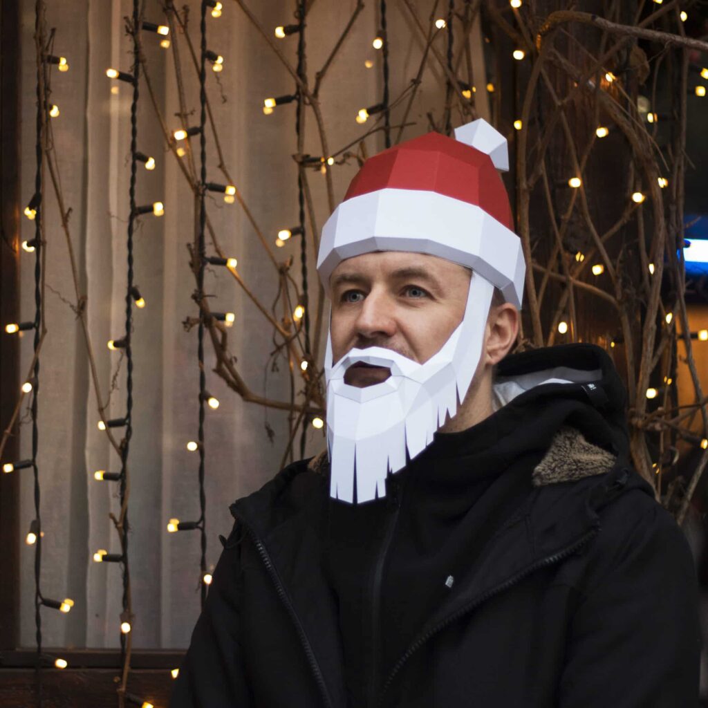 Papercraft santa hat with beard in 3D origami