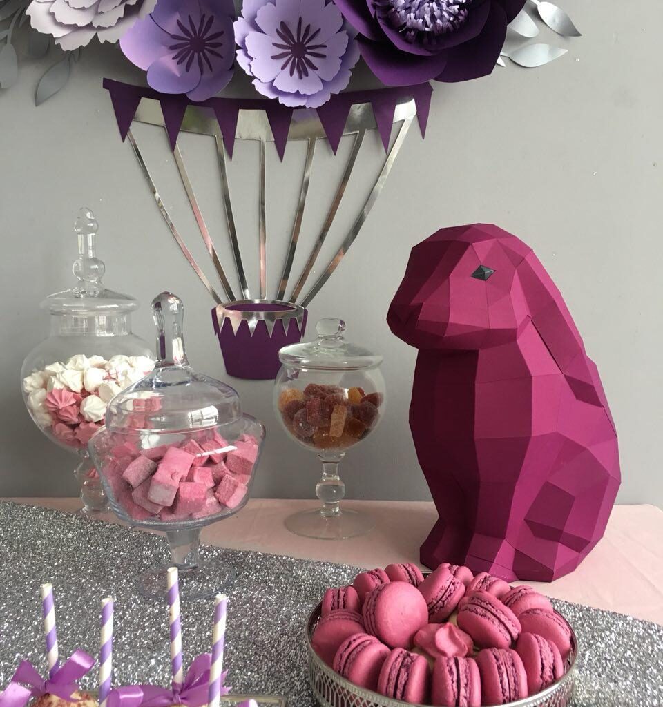 Papercraft de lapin assis en origami 3D