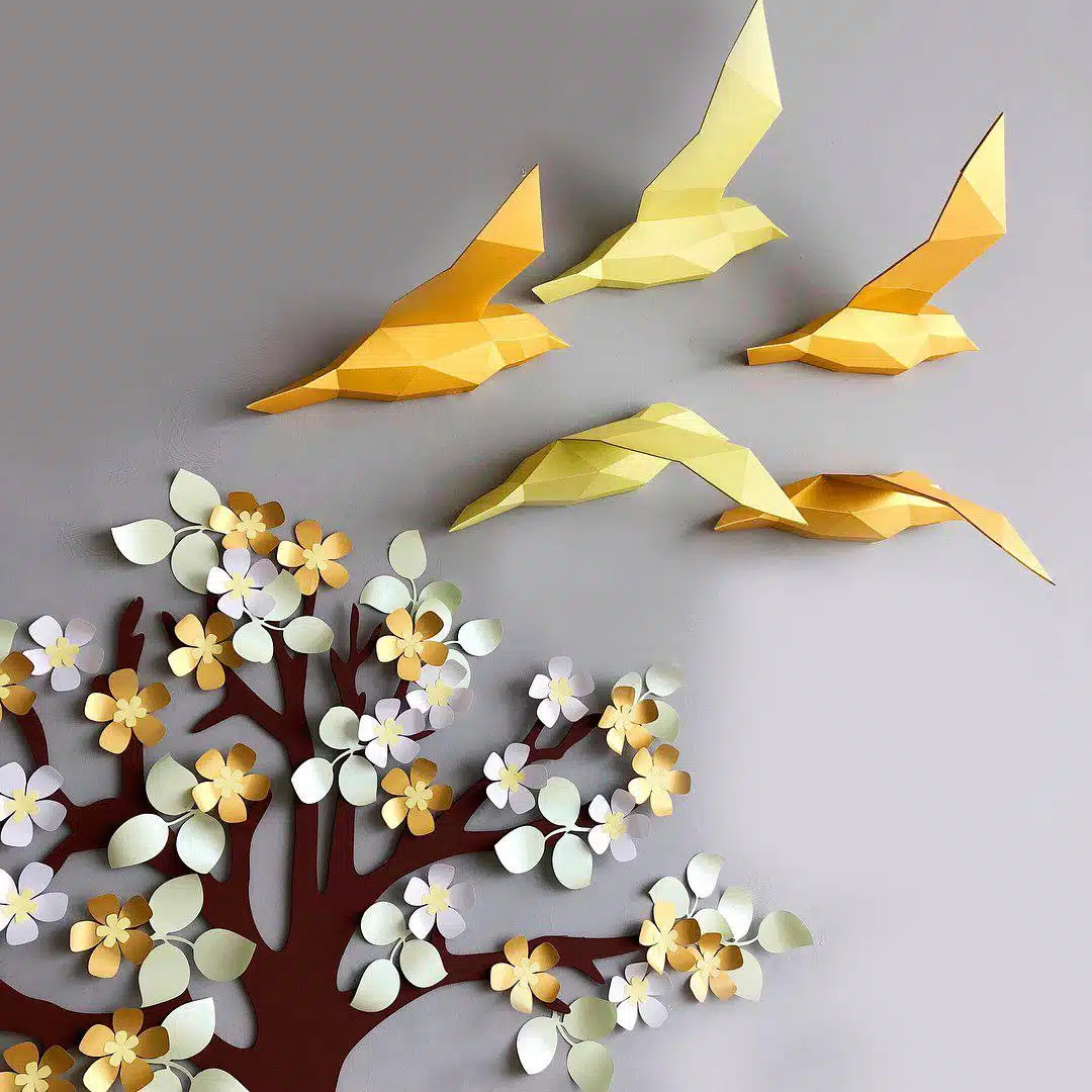 Papercraft d'oiseau volant rose en origami 3D, vue 8