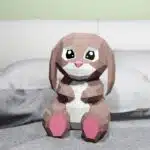 Grote 3D-origami konijn in papercraft, weergave 4