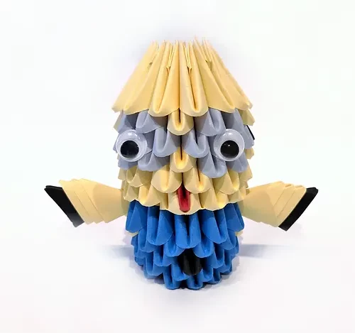 Kit d'origami de Minion Bob