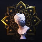 Papercraft de masque polygonal Halloween en origami 3D