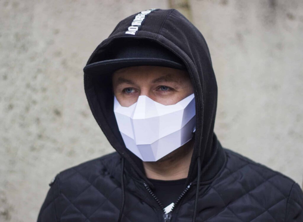 Masque polygonal papercraft Halloween